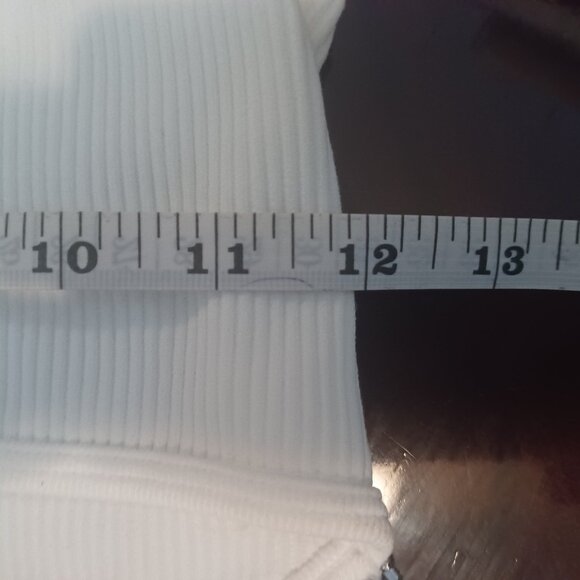 Vital Life Women’s Small White Activewear Top w/ Rhinestone Tassel Bling NWT - Picture 12 of 14